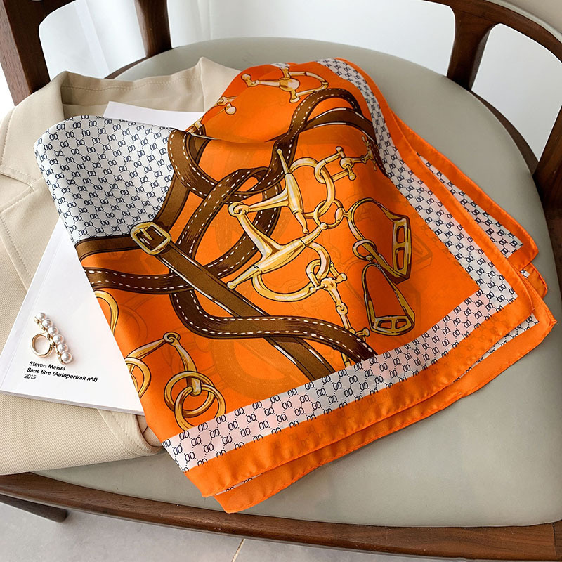 70cm Chain Print Silk Satin Ha - đánh giá và giá Ascot Neck Scarf